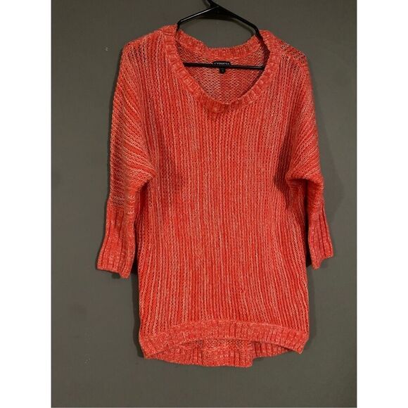 Express Pink Wool Knit 3/4 Sleeve Scoop Neck Sweater Size Medium - Picture 2 of 7